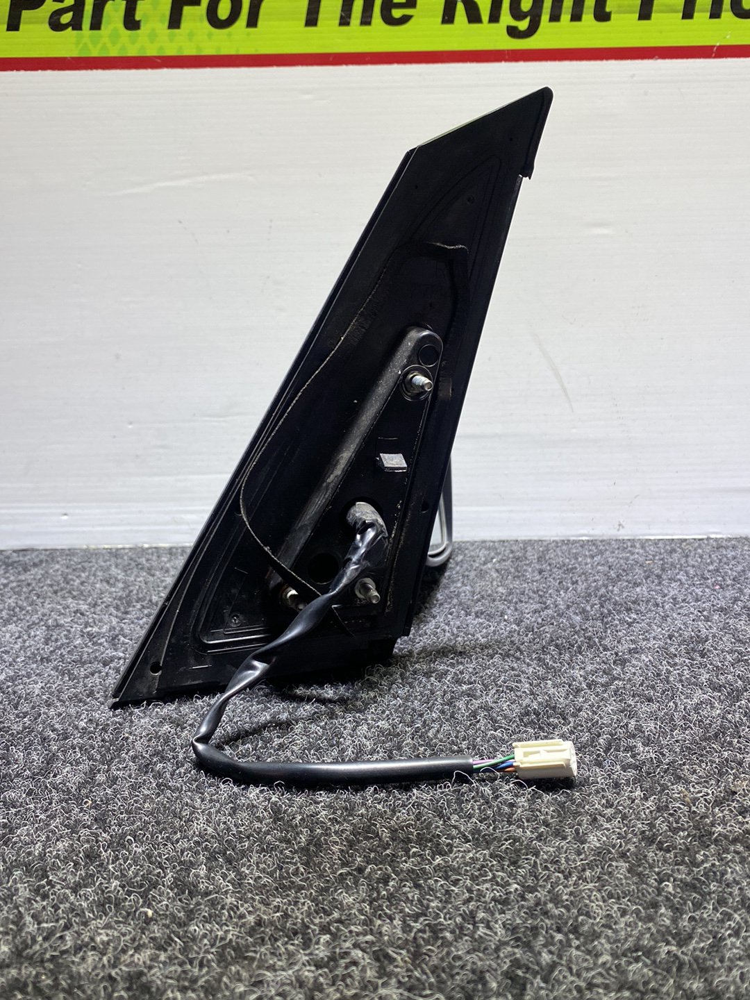 2009 Used Toyota Prius - Right Door Mirror PN: 5 wire type