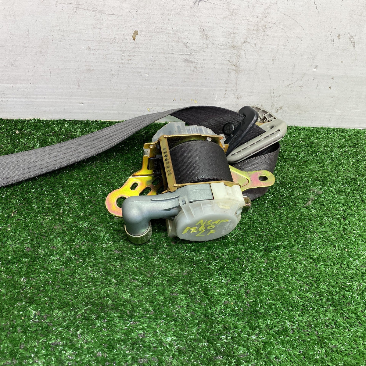 2005 Used Toyota Corolla NZE121 - Left Front Seat Belt PN: 7323012760B0