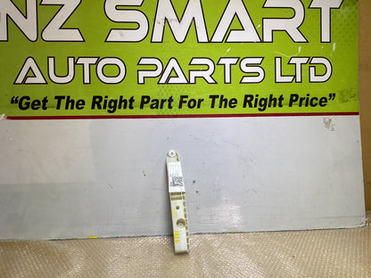 2016 Nissan Juke YF15 - Left Rear Bumper Retainer PN:
