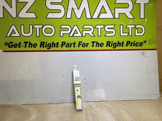 2016 Nissan Juke YF15 - Left Rear Bumper Retainer PN: