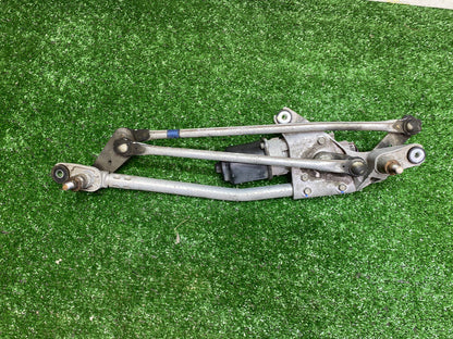 2007 Mazda Verisa - Wiper Linkage With Wiper Motor