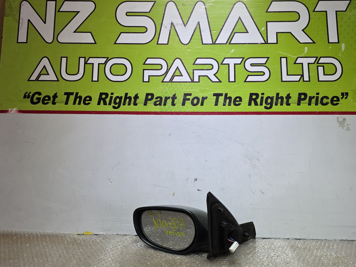 2007 Mazda Verisa- Left Door Mirror PN: 5 wires
