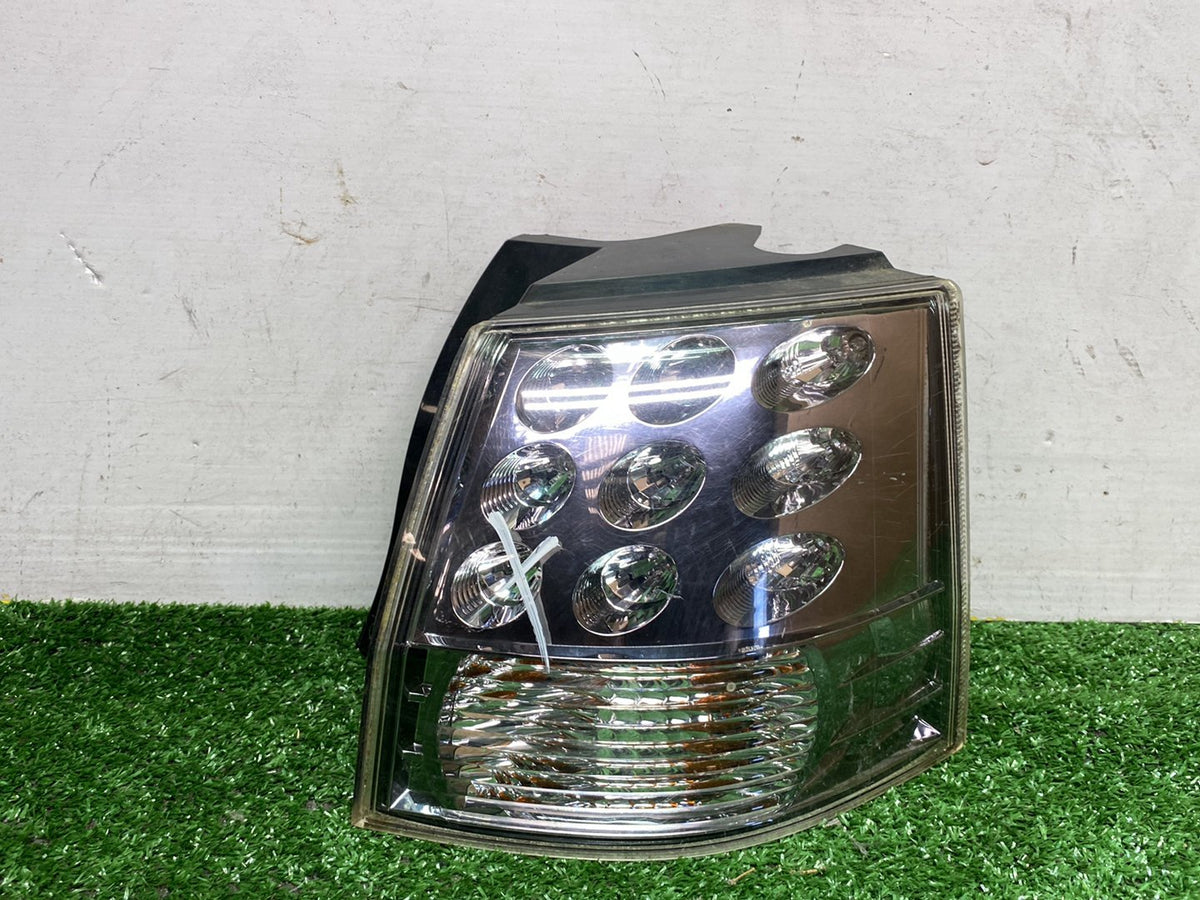 2010 Mitsubishi Outlander - Right Taillight PN: KOITO 220-87813