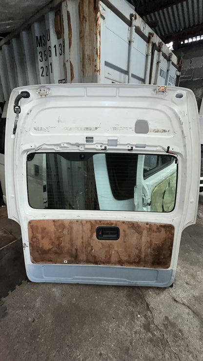 2012 Toyota Hiace - Tailgate