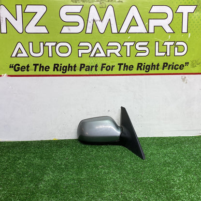 2007 Mazda Axela BK5P - Right Door Mirror/ PN: 5 pins