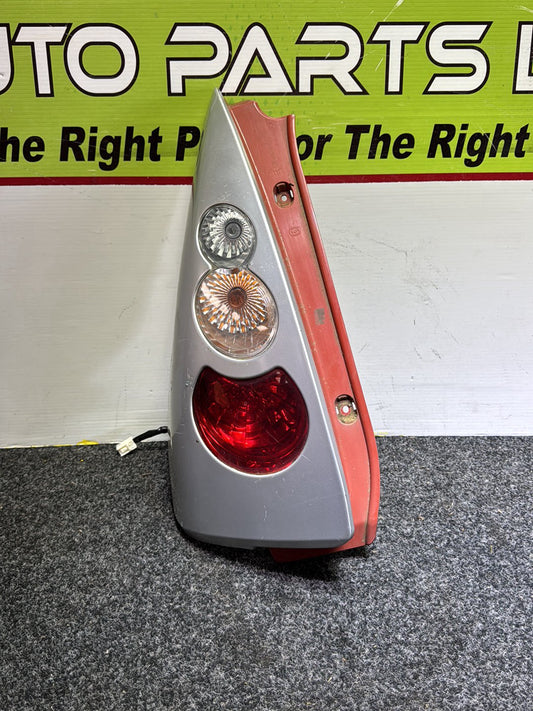 2005 Mazda Premacy - Left Taillight PN: STANLEY P4830L