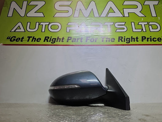 2012 Kia Sportage- Right Door Mirror PN: see the photos