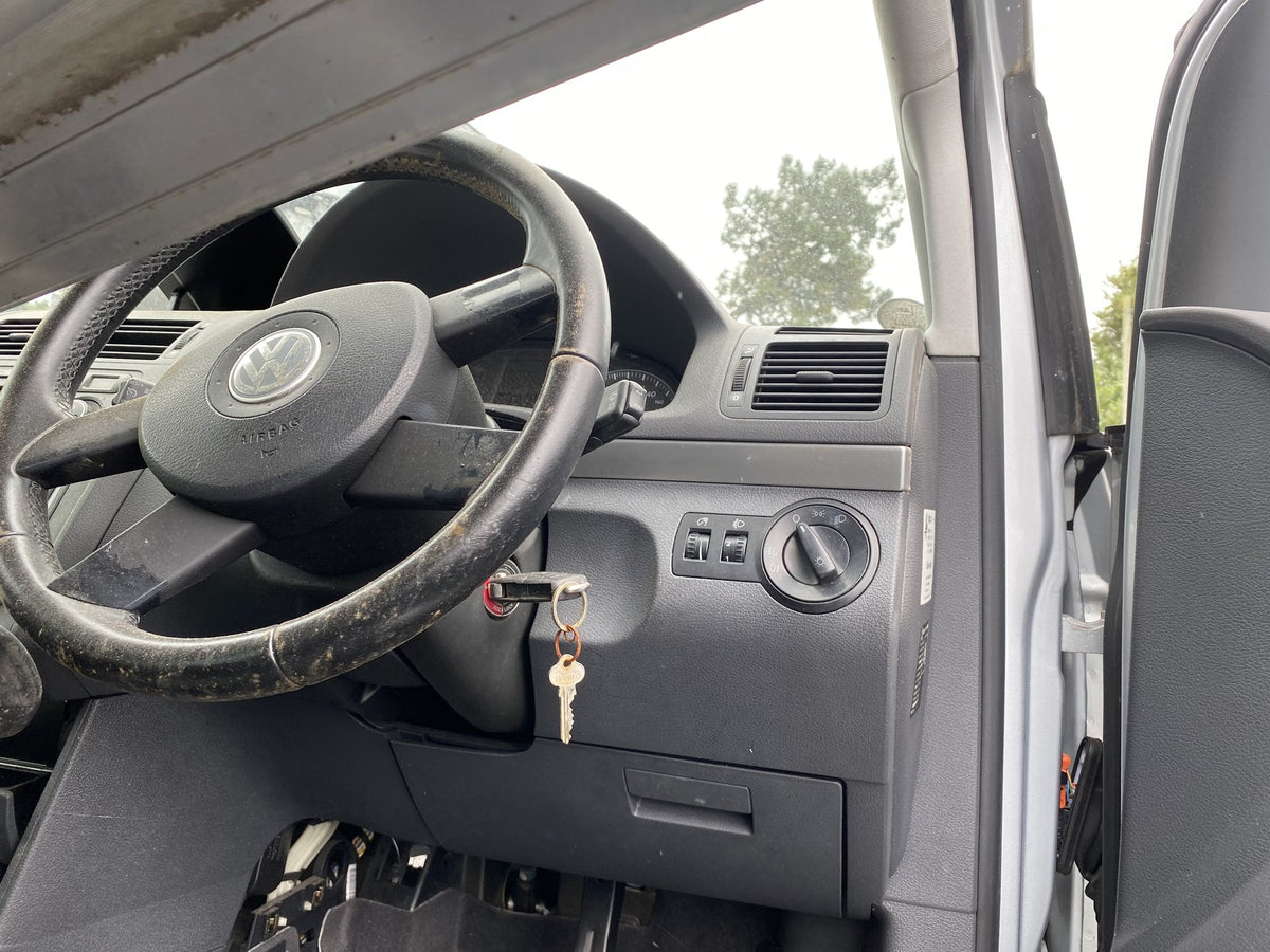 2005 Volkswagen Golf - Dismantling For Parts