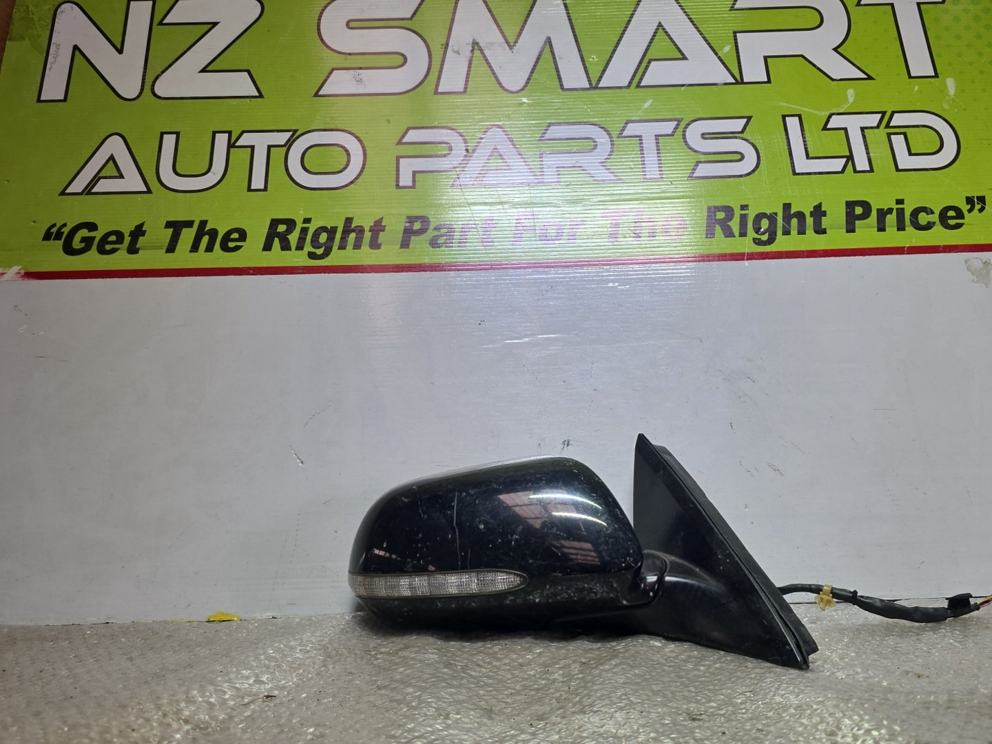 2004 Honda Accord- Right Door Mirror PN: 7 wires