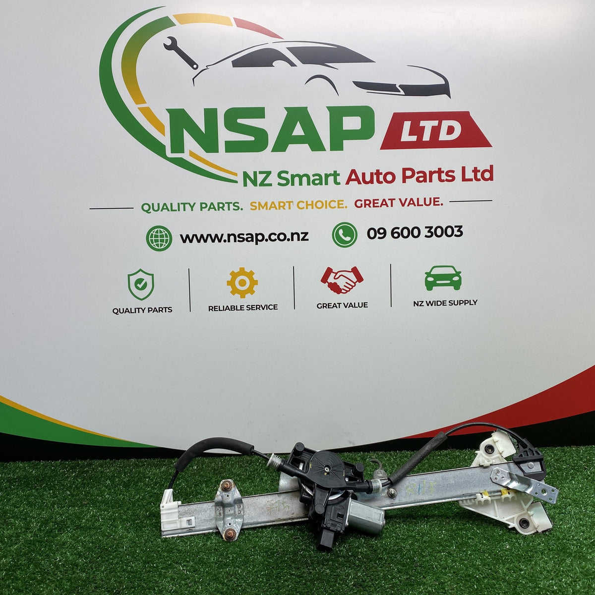 2016 Mazda Axela BM5FP - Right Front Window Regulator/Motor
