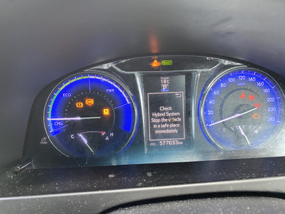 2016 Toyota Camry Hybrid H Dismantling For Parts