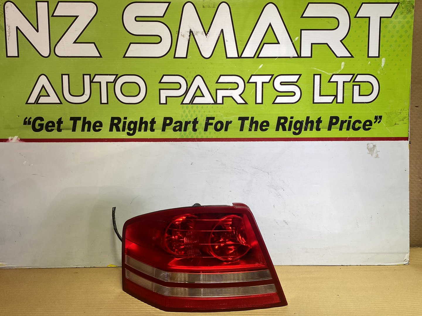 2009 Dodge Avenger- Left Taillight PN: