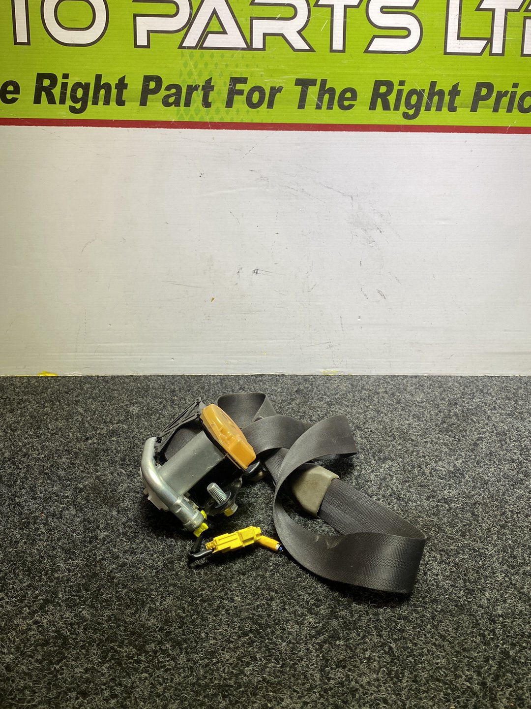 2006 Honda Odyssey - Right Front Seat Belt