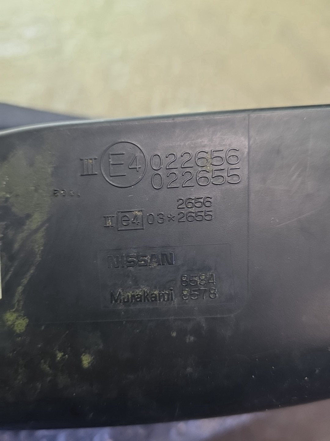 2011 Nissan X-Trail- Right Door Mirror PN: 3 wires
