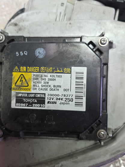 2005 Used Toyota Caldina ZZT241- Right Headlight PN: 81145-21110