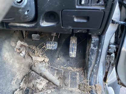 2004 Nissan NP300 Navara  Dismantling For Parts