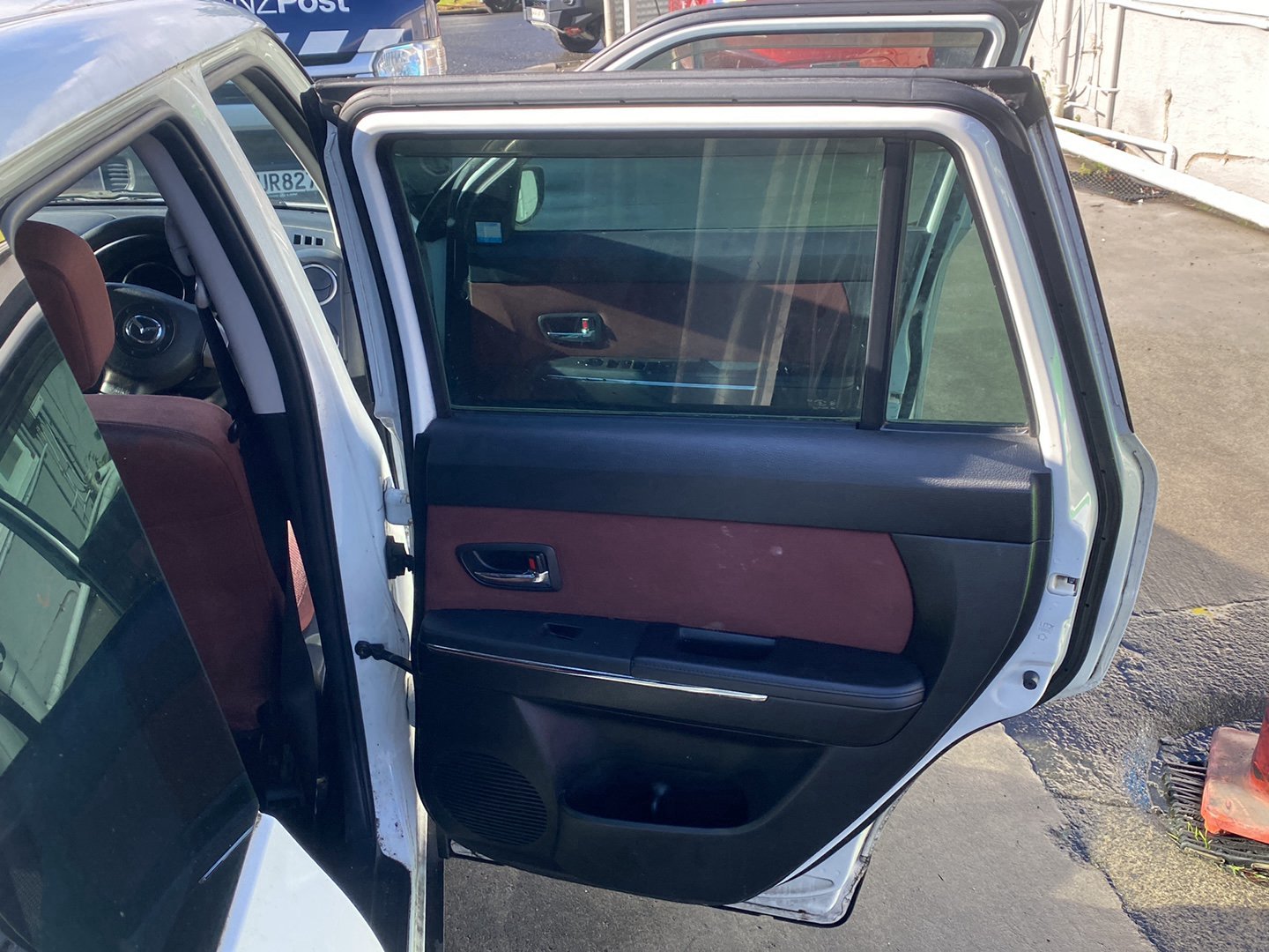 2007 Mazda Verisa DC5W  Dismantling For Parts
