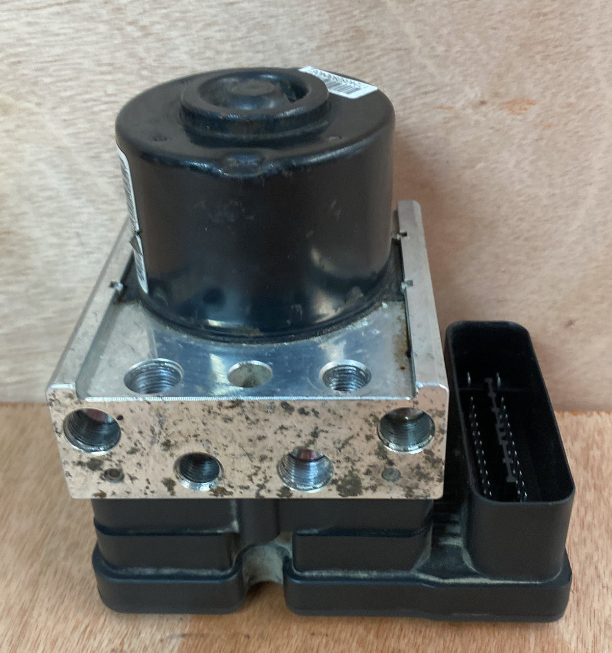 2006 Mazda Axela 3 BK - ABS Pump/Modulator