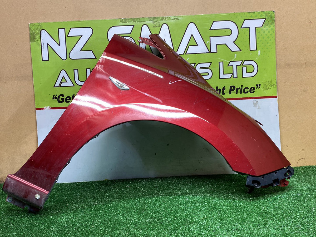 2013 Nissan Lafesta CWFFWN - Right Front Guard PN: 63112HA00A