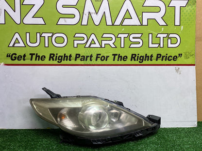 2010 Mazda Premacy CREW - Right Headlight PN: STANLEY P7134