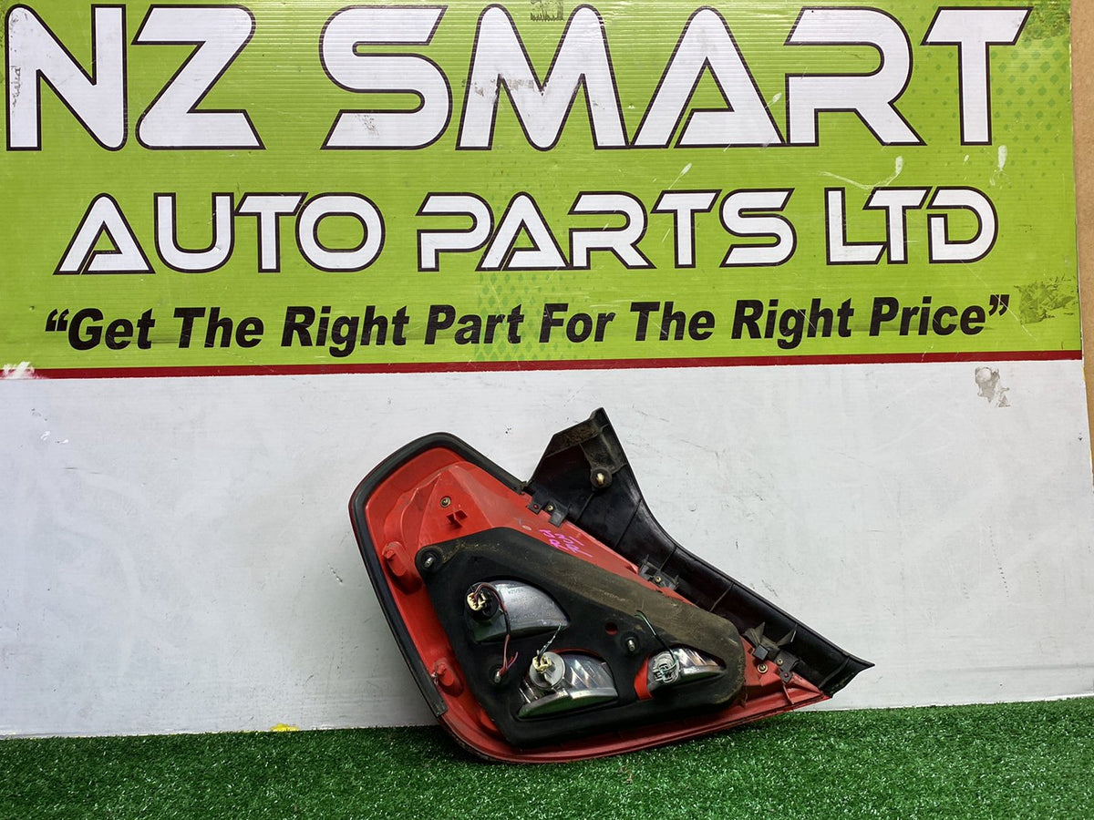 2006 Nissan Maxima - Right Taillight PN: ICHIKOH 4969