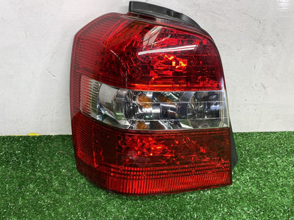 2004 Toyota Kluger - Left Taillight PN: KOITO 48-54