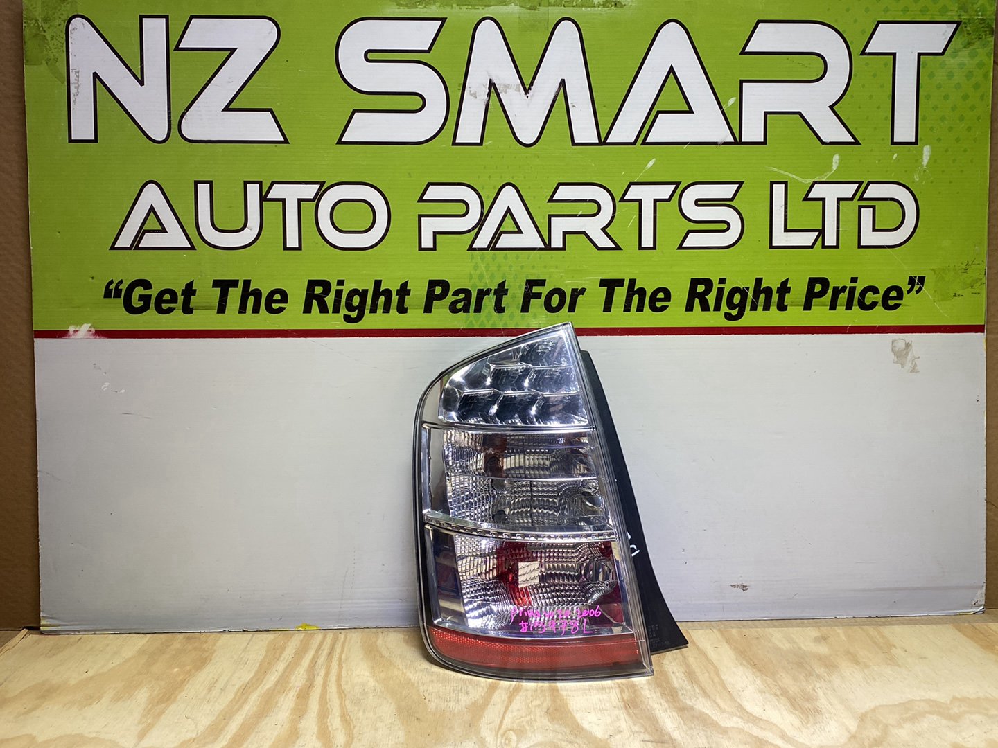 2006 Toyota Prius W20 - Left Taillight PN: STANLEY 47-13