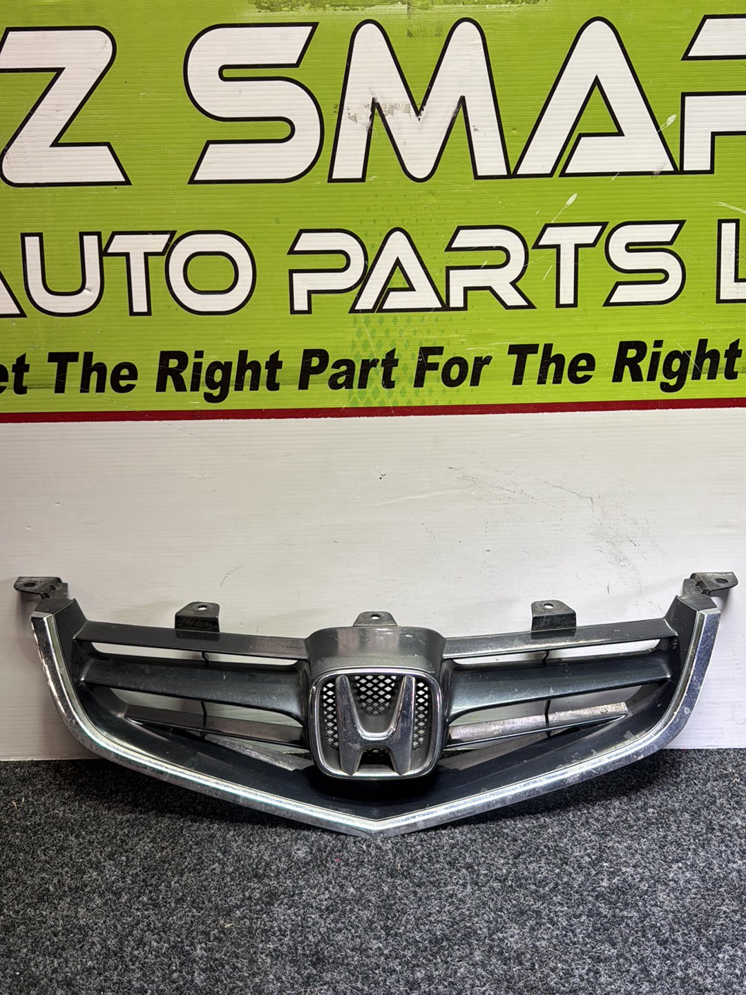 2004 Honda Accord - Upper Bumper Grille