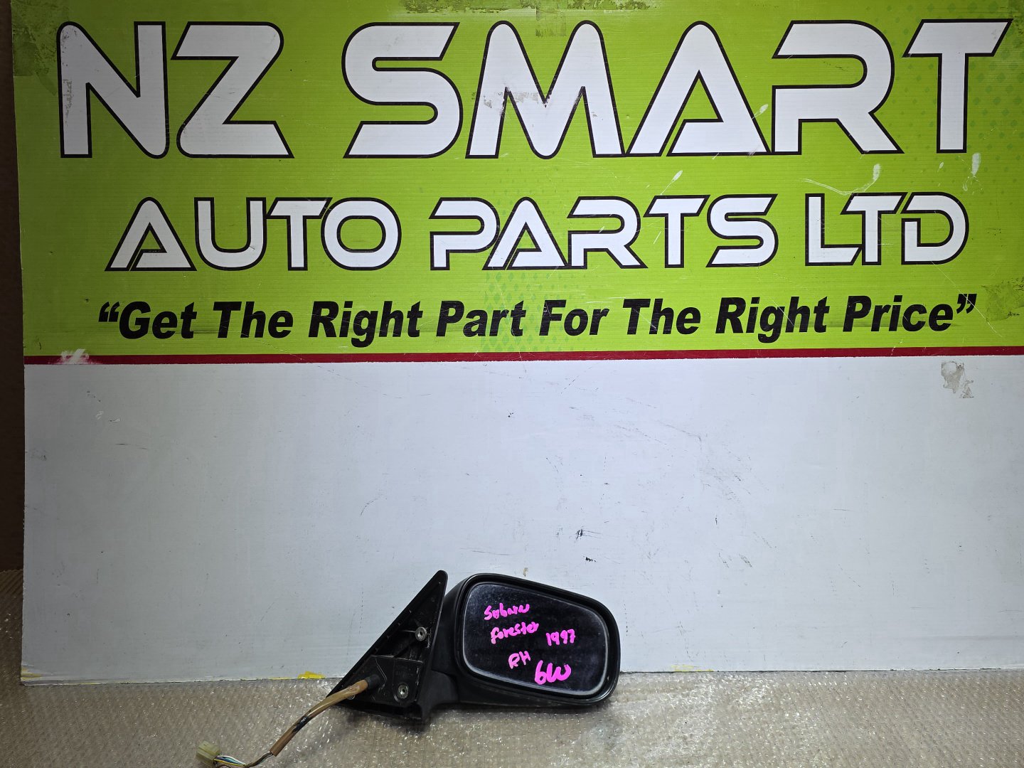 1997 Subaru Forester- Right Door Mirror PN: 6 wires