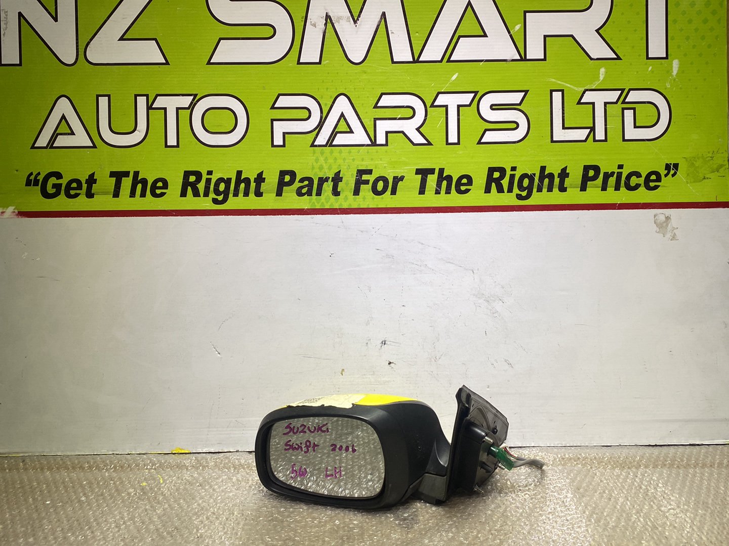 2006 Suzuki Swift- Left Door Mirror PN: 5 wires