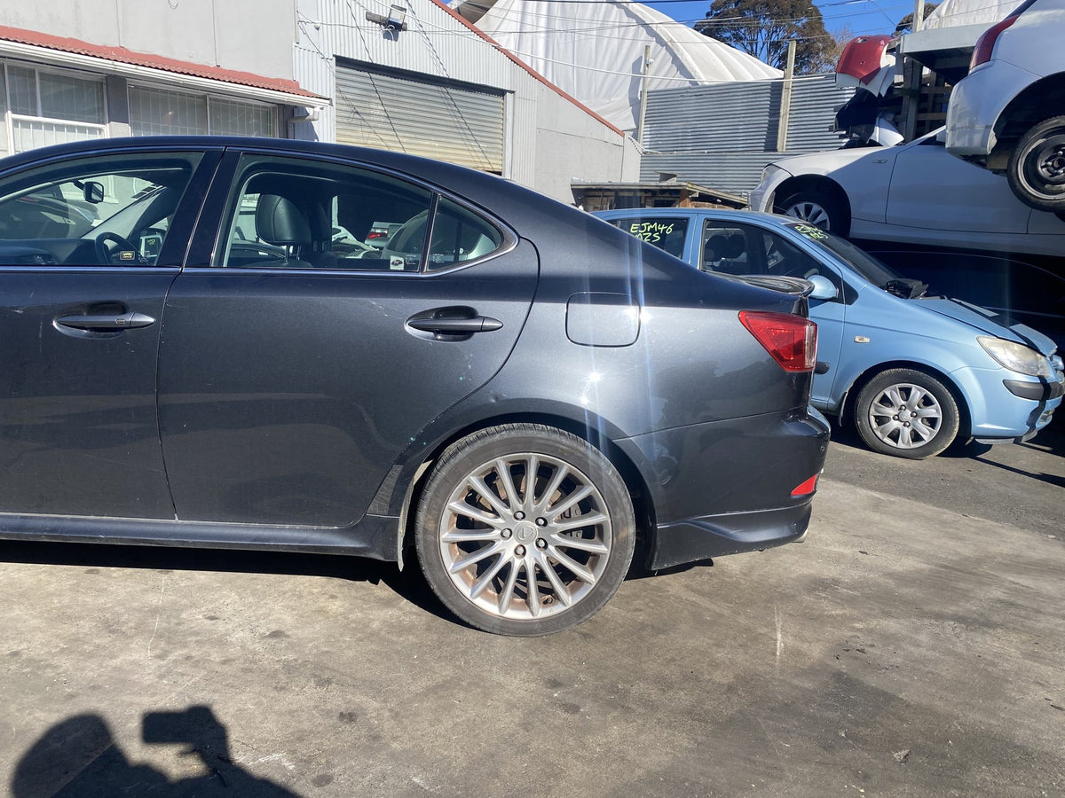 2011 Lexus IS350  Dismantling For Parts