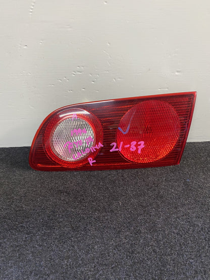 1998 Used Toyota Caldina - Right Boot Light PN: 21-37