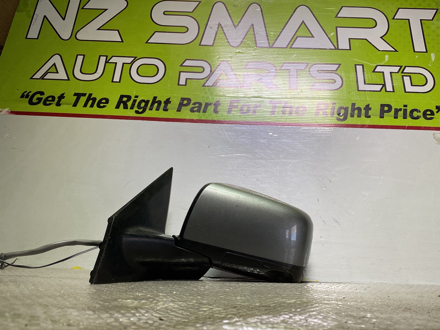 2006 Nissan Murano- Left Door Mirror PN: 13 wires