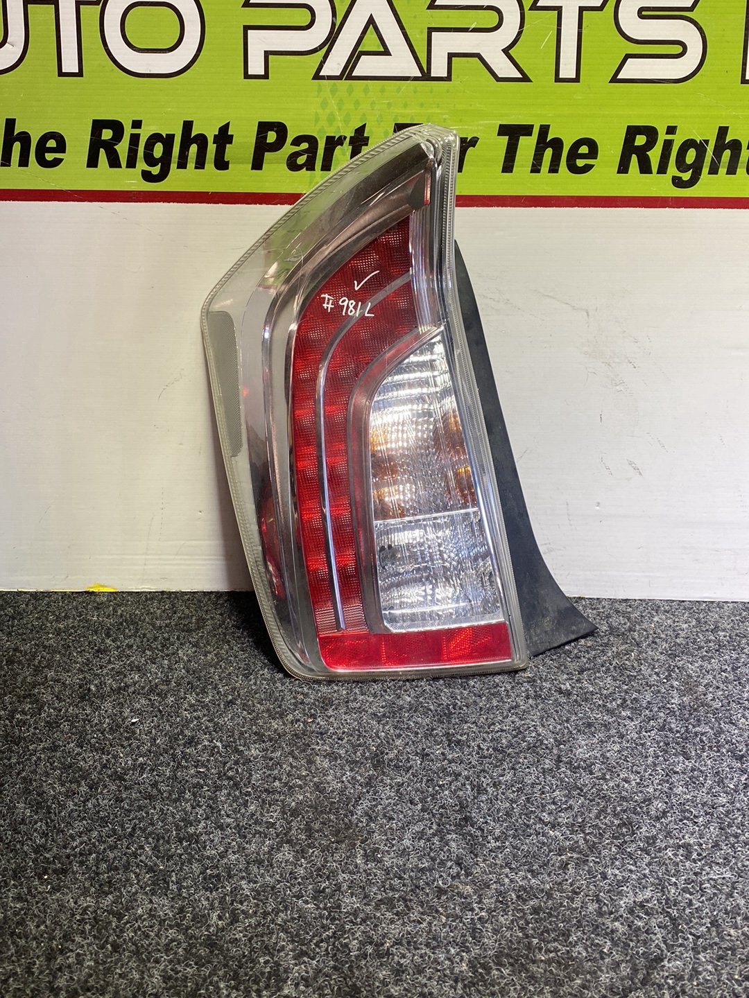 2014 Toyota Prius ZVW30 - Left Taillight PN: STANLEY 47-55