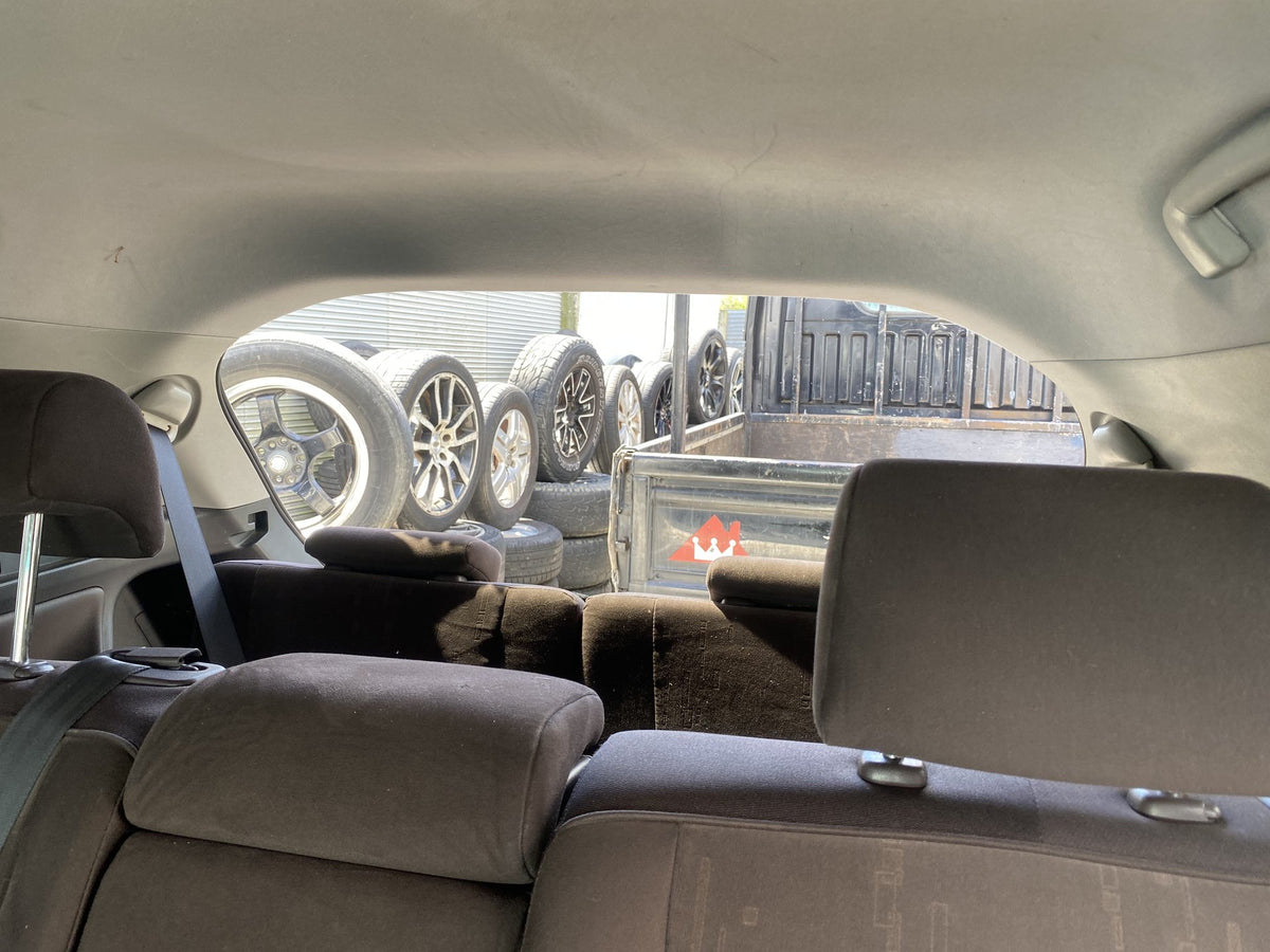 2008 Toyota Mark X ZiO ANA10- Dismantling For Parts