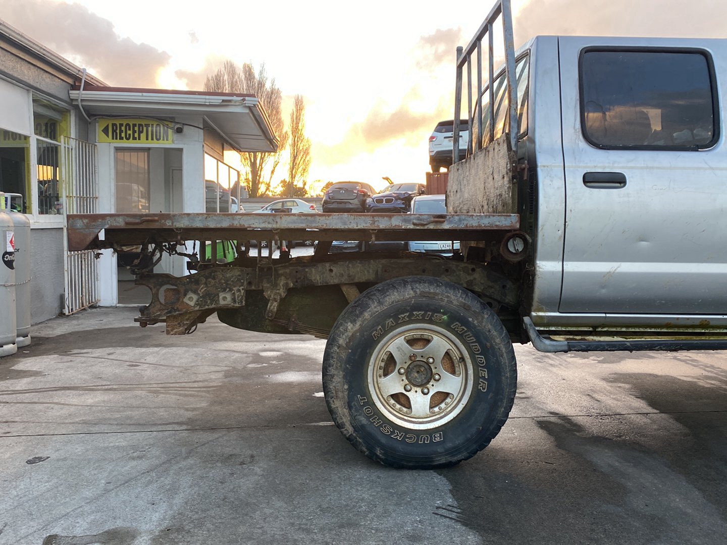 2004 Nissan NP300 Navara  Dismantling For Parts