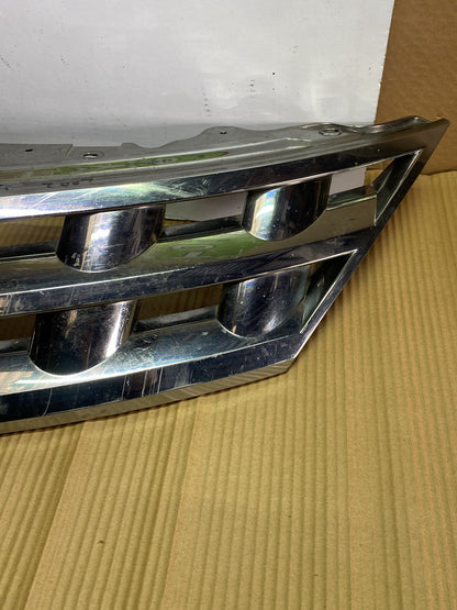2007 Nissan Murano- Upper Radiator Grille PN: See photos