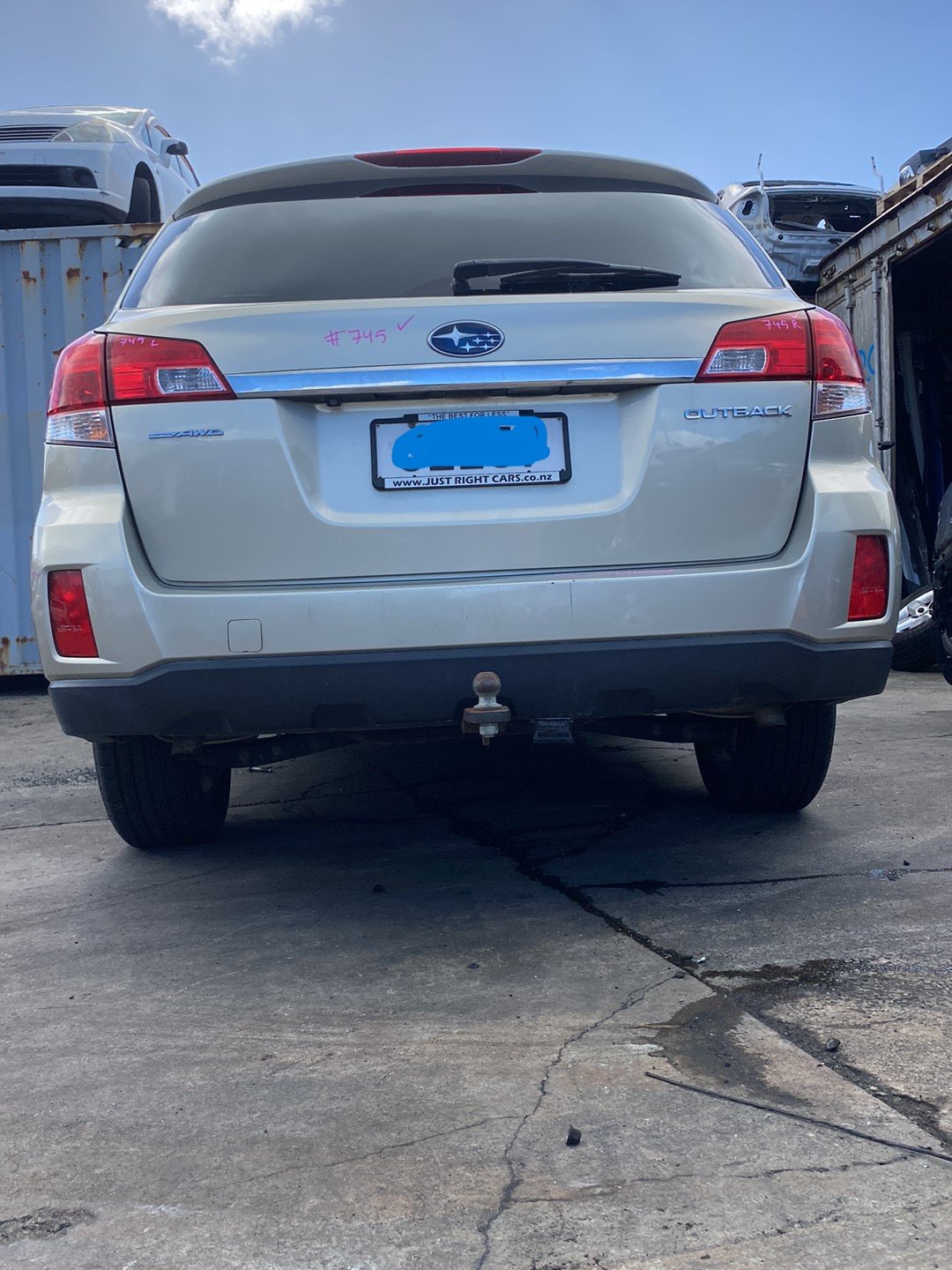2010 Subaru Outback 3.6R BRF- Dismantling For Parts