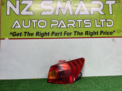 2002 Used Toyota Caldina - Right Taillight PN: 21-57