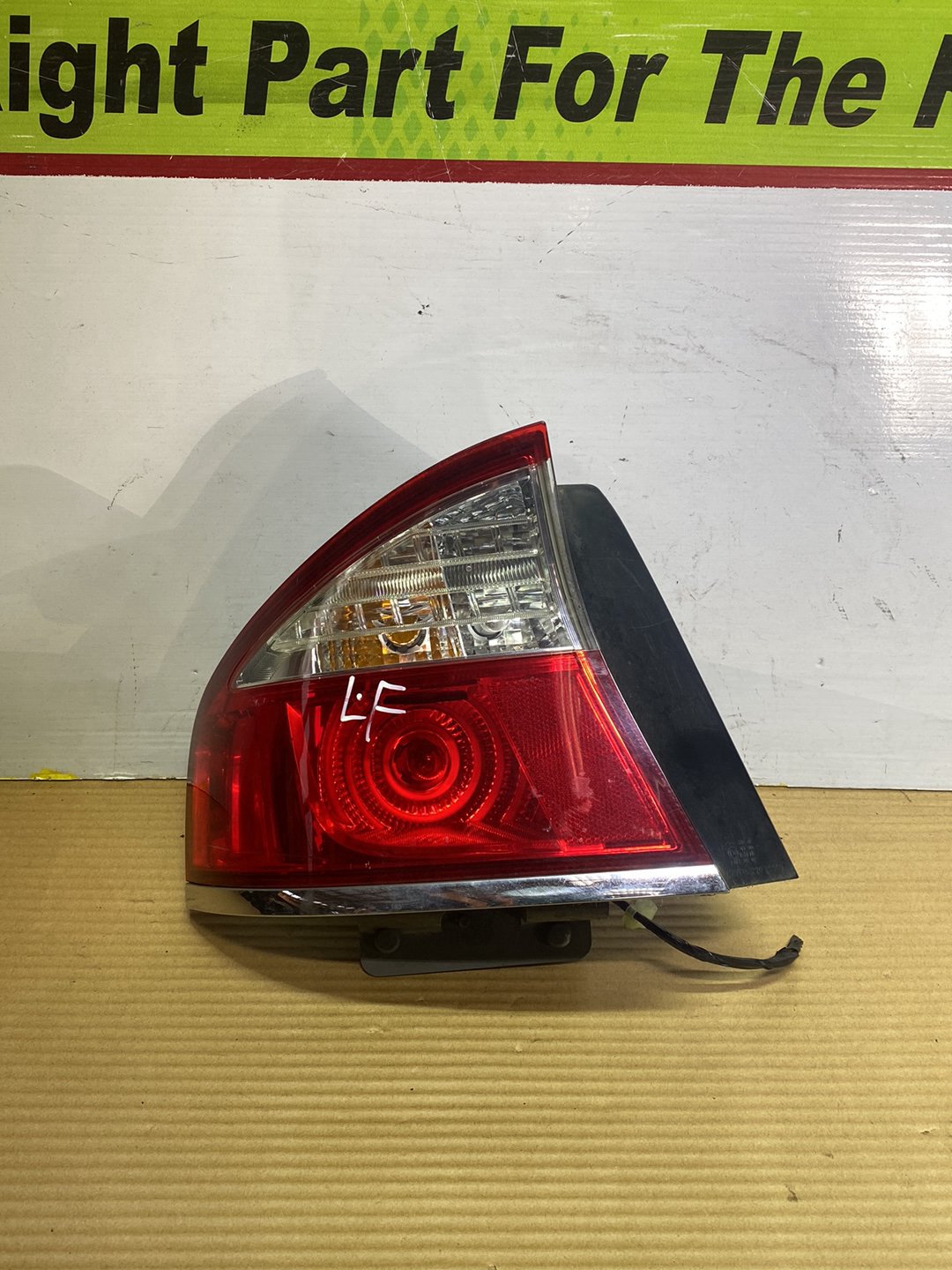 2008 Subaru Legacy- Left Taillight PN:
