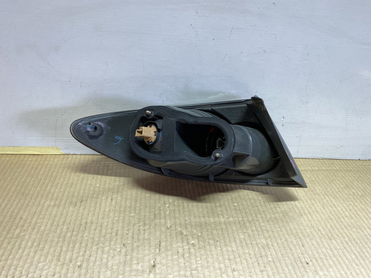 2005 Mazda Atenza GG3S - Right Taillight PN: Koito 220-61980