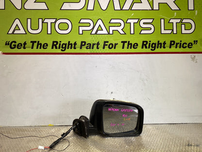 2005 Nissan Lafesta- Right Door Mirror PN: 2 plugs 7 wires
