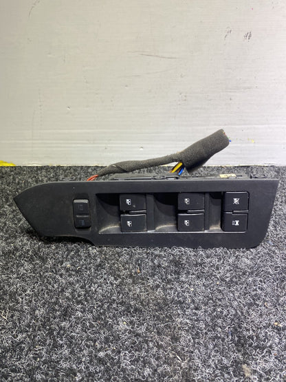 2009 Holden Captiva - Master Power Window Switch