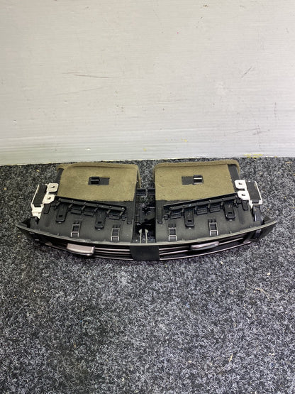 2006 Lexus IS250 - Dash Air Vent Centre