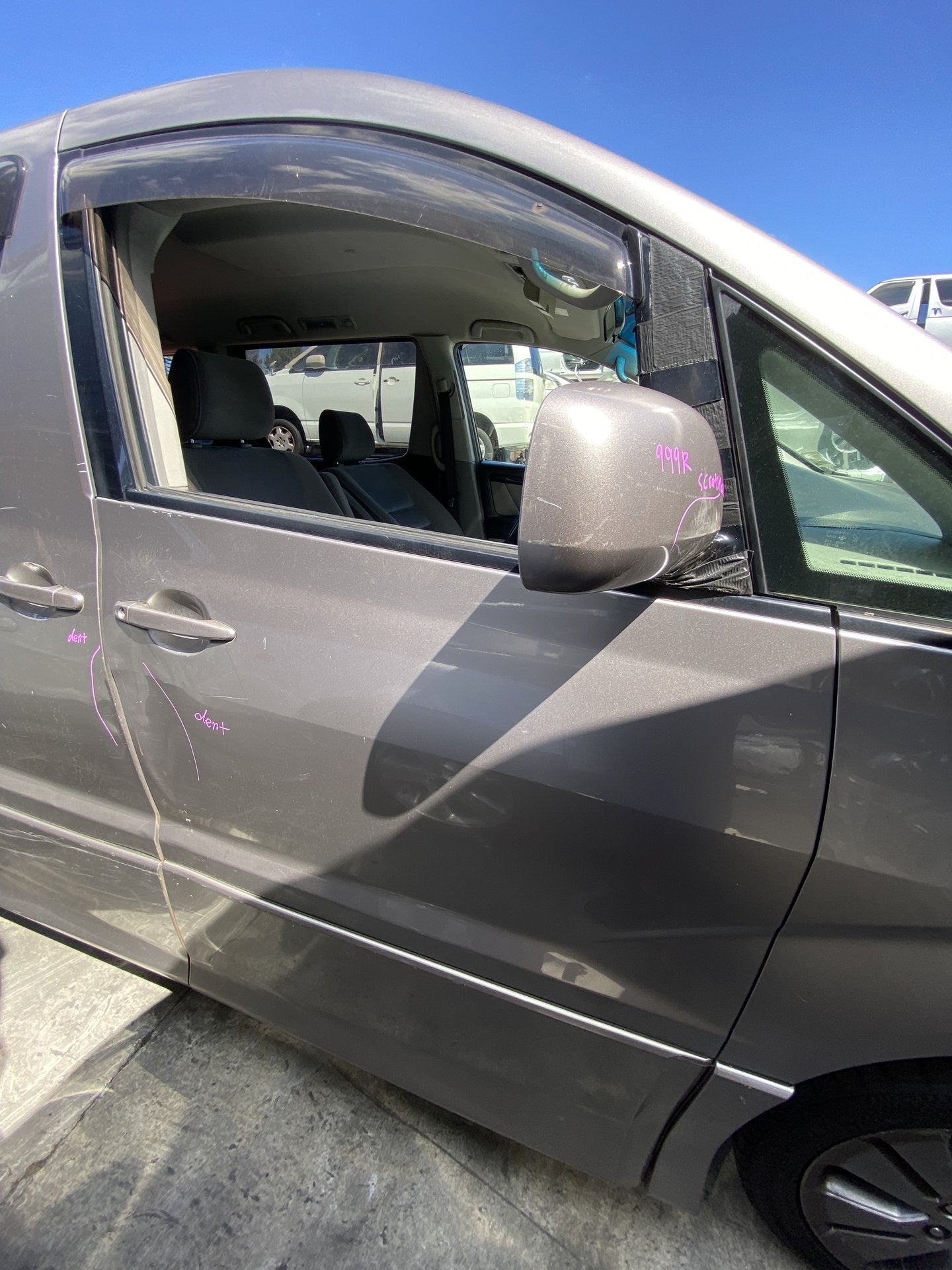 2005 Toyota Alphard ANH10 Dismantling For Parts