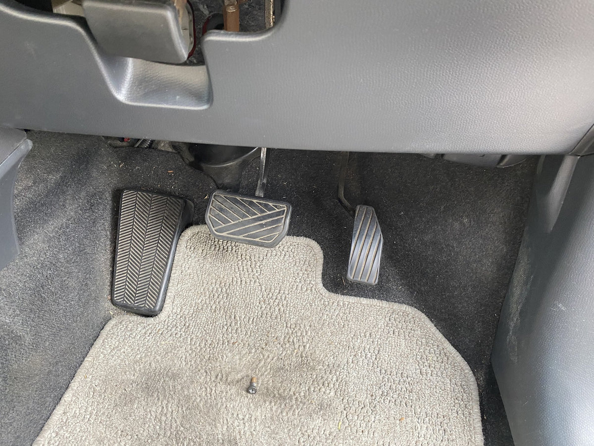 2008 Suzuki Swift GL ZC71S- Dismantling For Parts