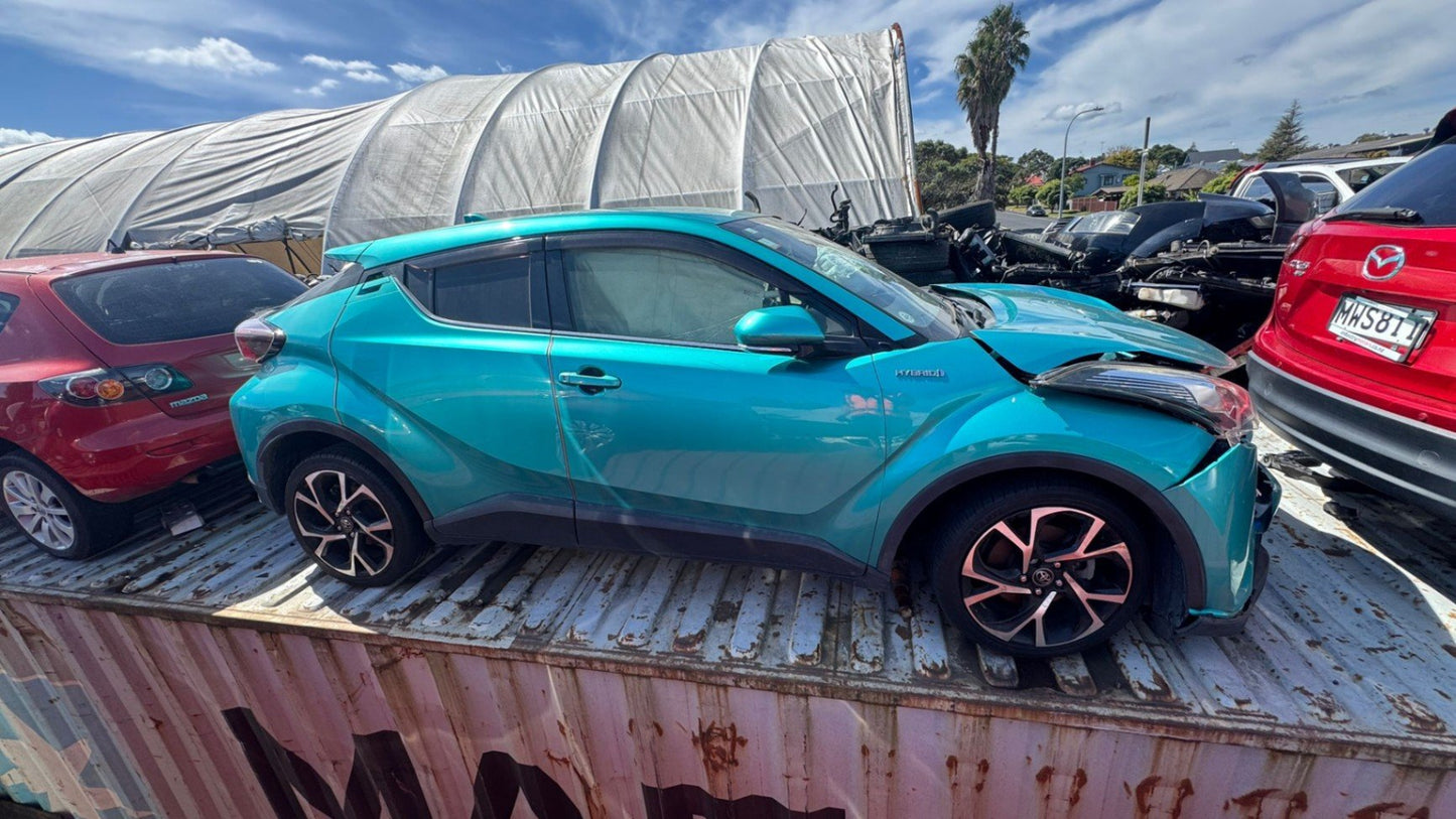 2017 Toyota C-HR ZYX10 Dismantling For Parts