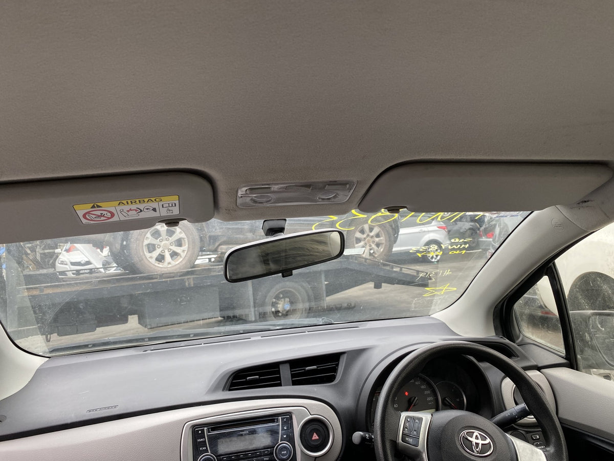 2014 Toyota Yaris YR- Dismantling For Parts