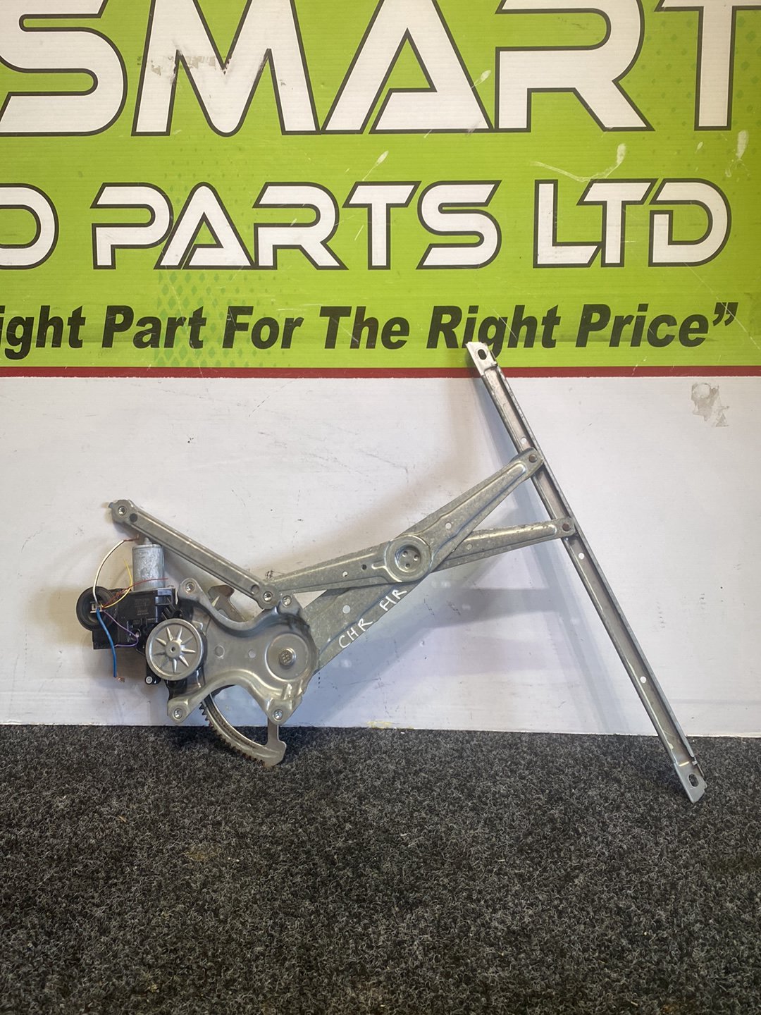 2017 Toyota C-HR- Right Front Window Regulator PN: