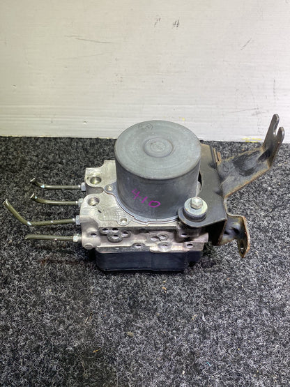 2014 Holden Colorado - ABS Pump